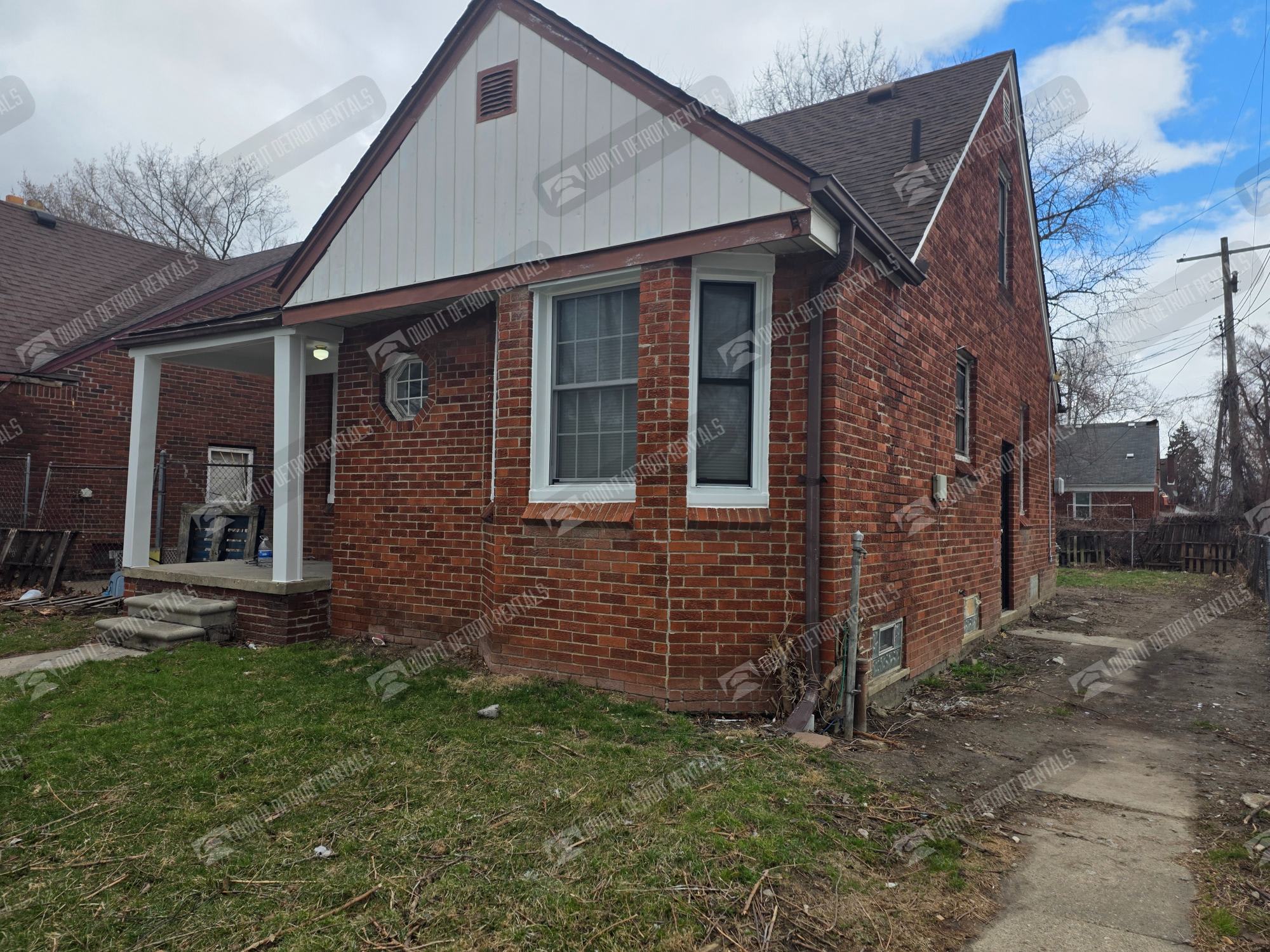 9526 Prest St – photo 2