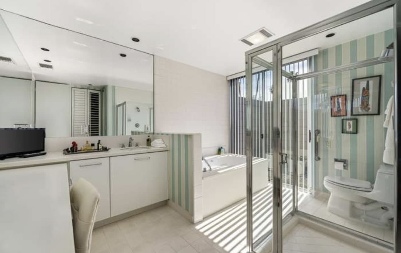 1408 Tamarisk West Street – photo 2