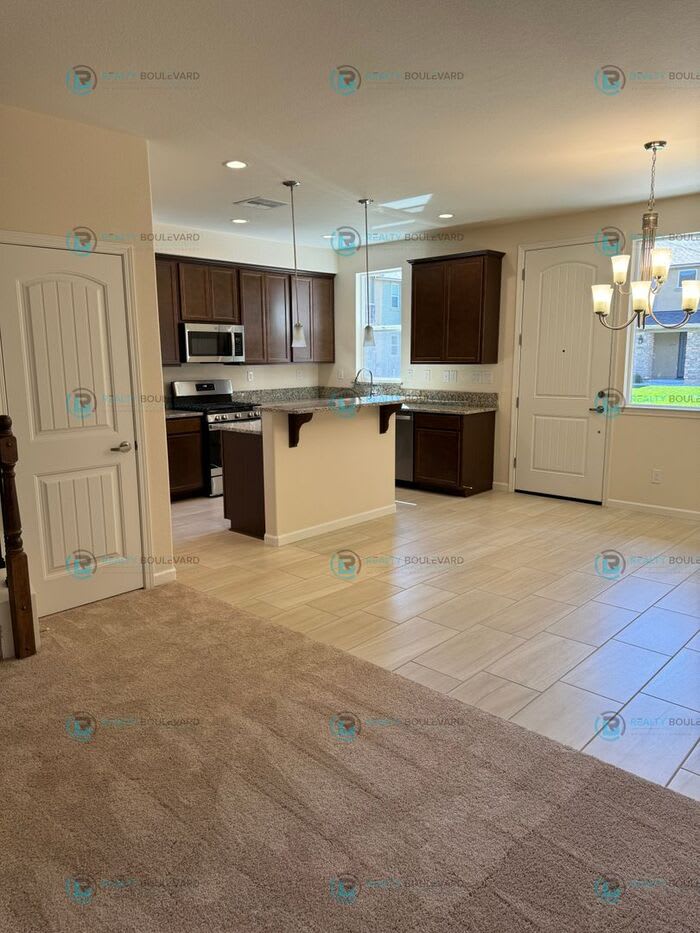 1011 Middle Gate Road – photo 4