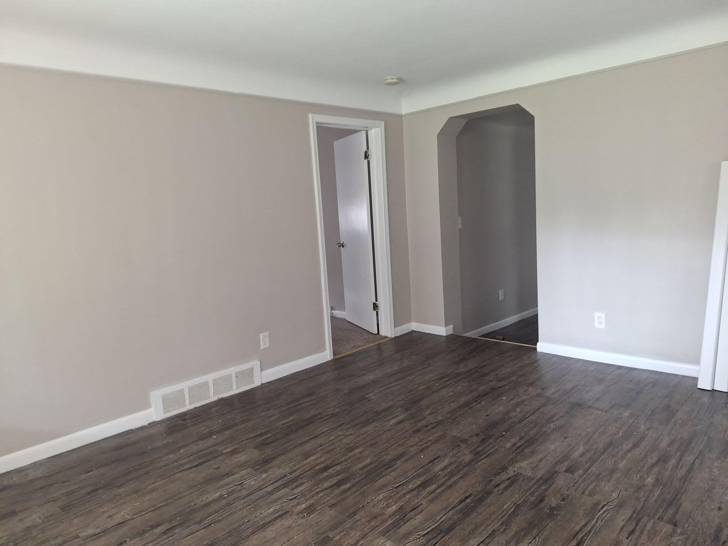 Quaint 3 bedroom home – photo 4