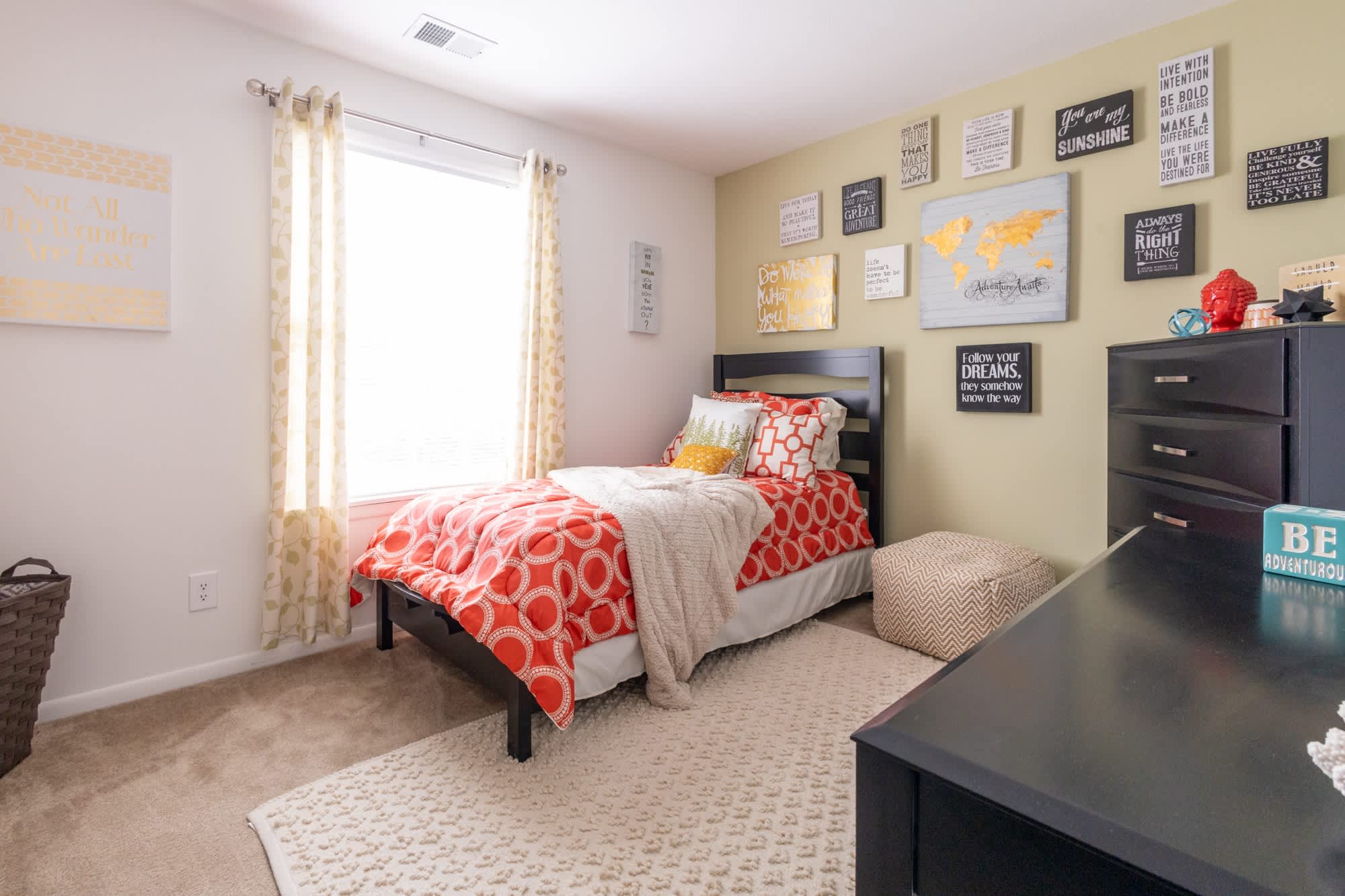 University Park Apartments – photo 5
