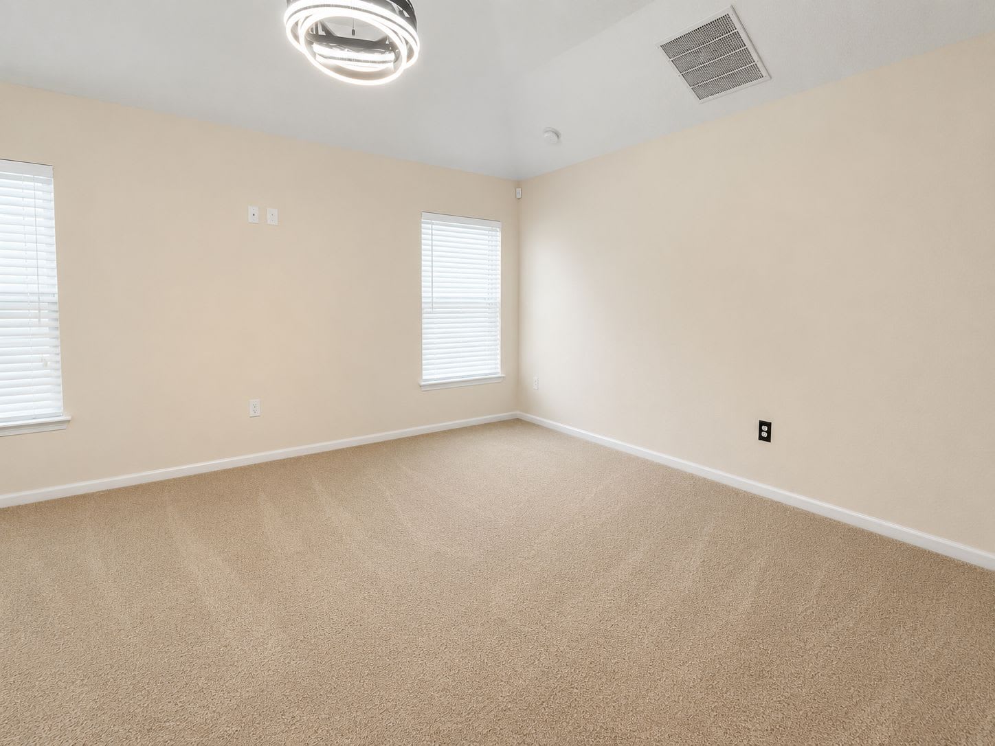 11092 Craig Hill Court – photo 2