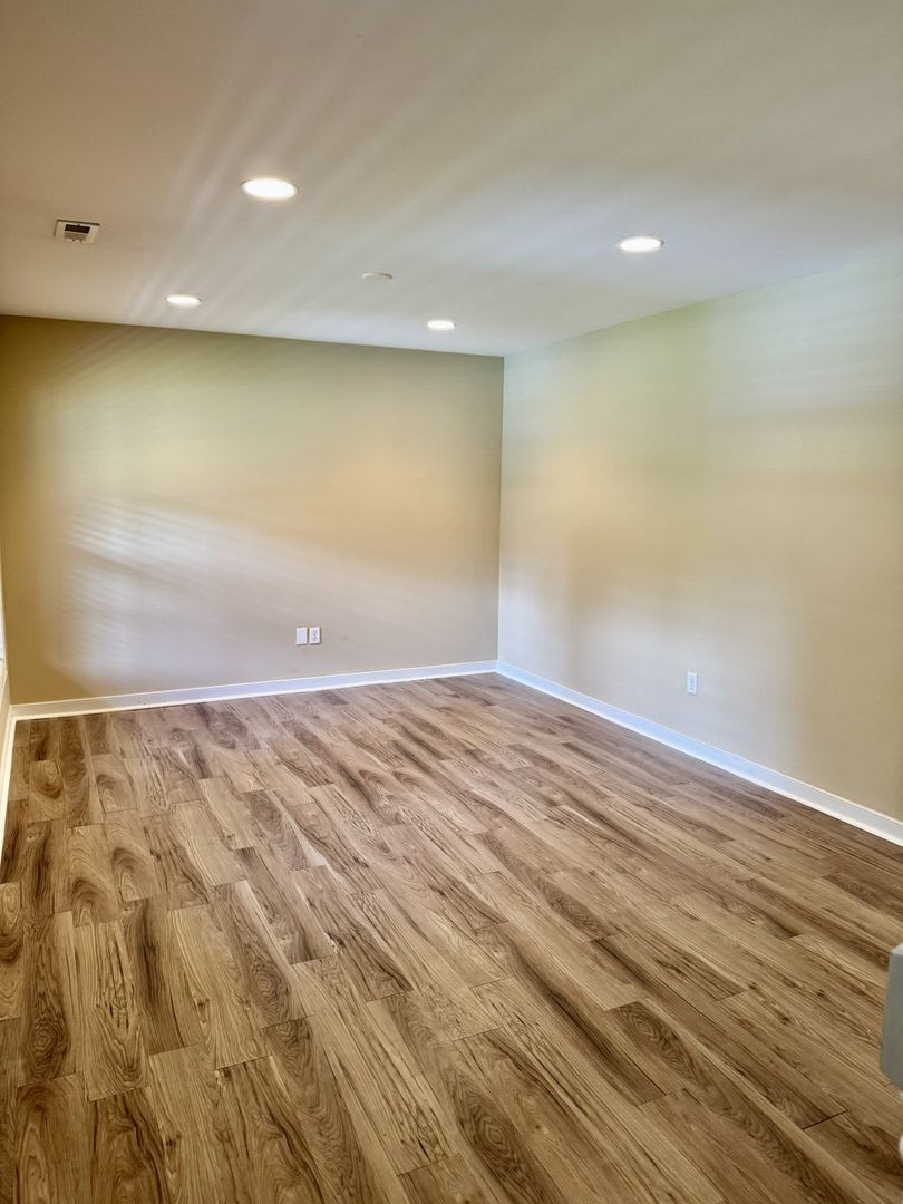 Charming 4 Bedroom 2 Bathroom Cape Cod Located In The Highly Sought After Midlothian Area Of Chesterfield County – photo 4