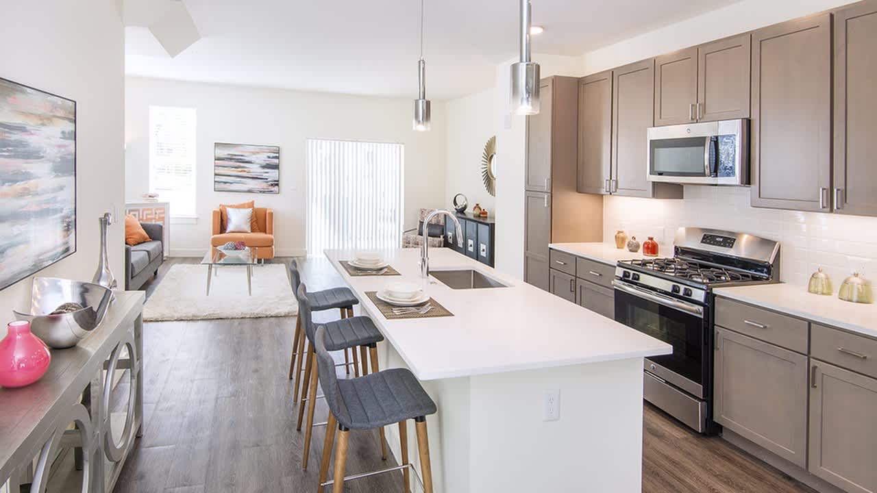 Modera Needham – photo 3