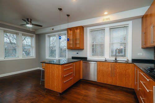 1930 N Richmond Street – photo 5