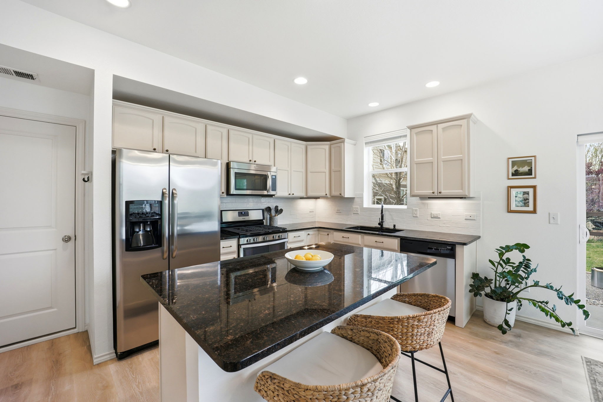 409 Noquet Court – photo 5