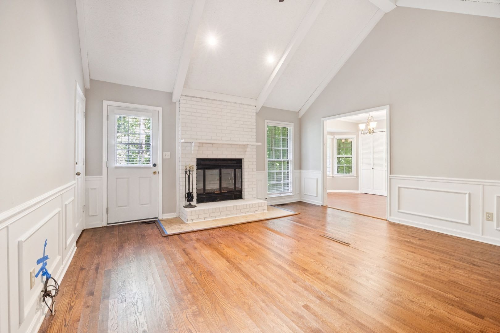 Spacious 4BR House in Roswell -Mountain Park Elementary district – photo 2