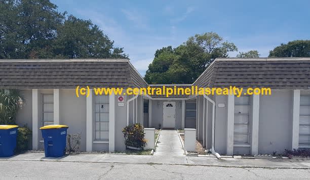 1818 East Dr – photo 1