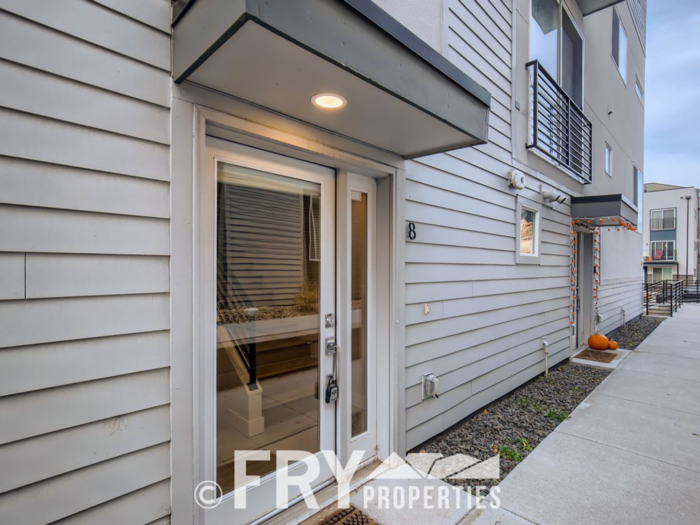 New Condo in South Sloan's Lake – photo 3