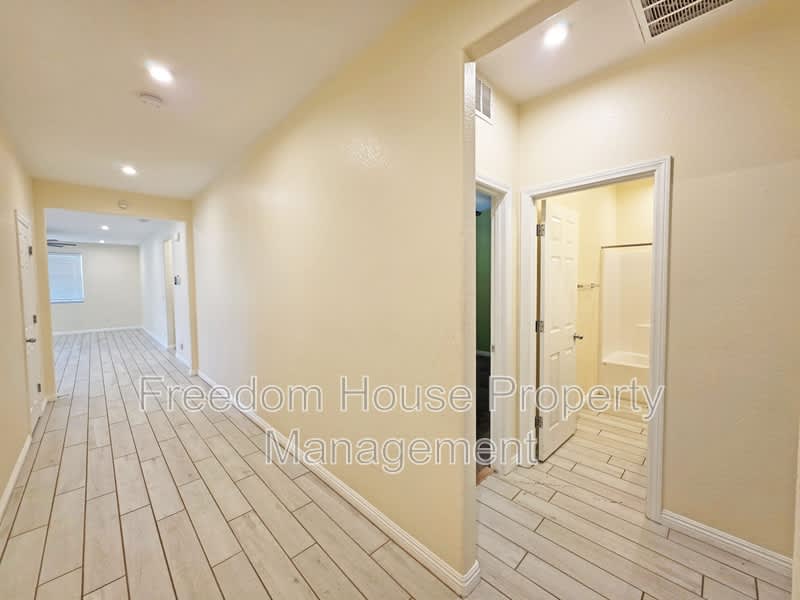 3603 East Polk Avenue – photo 3