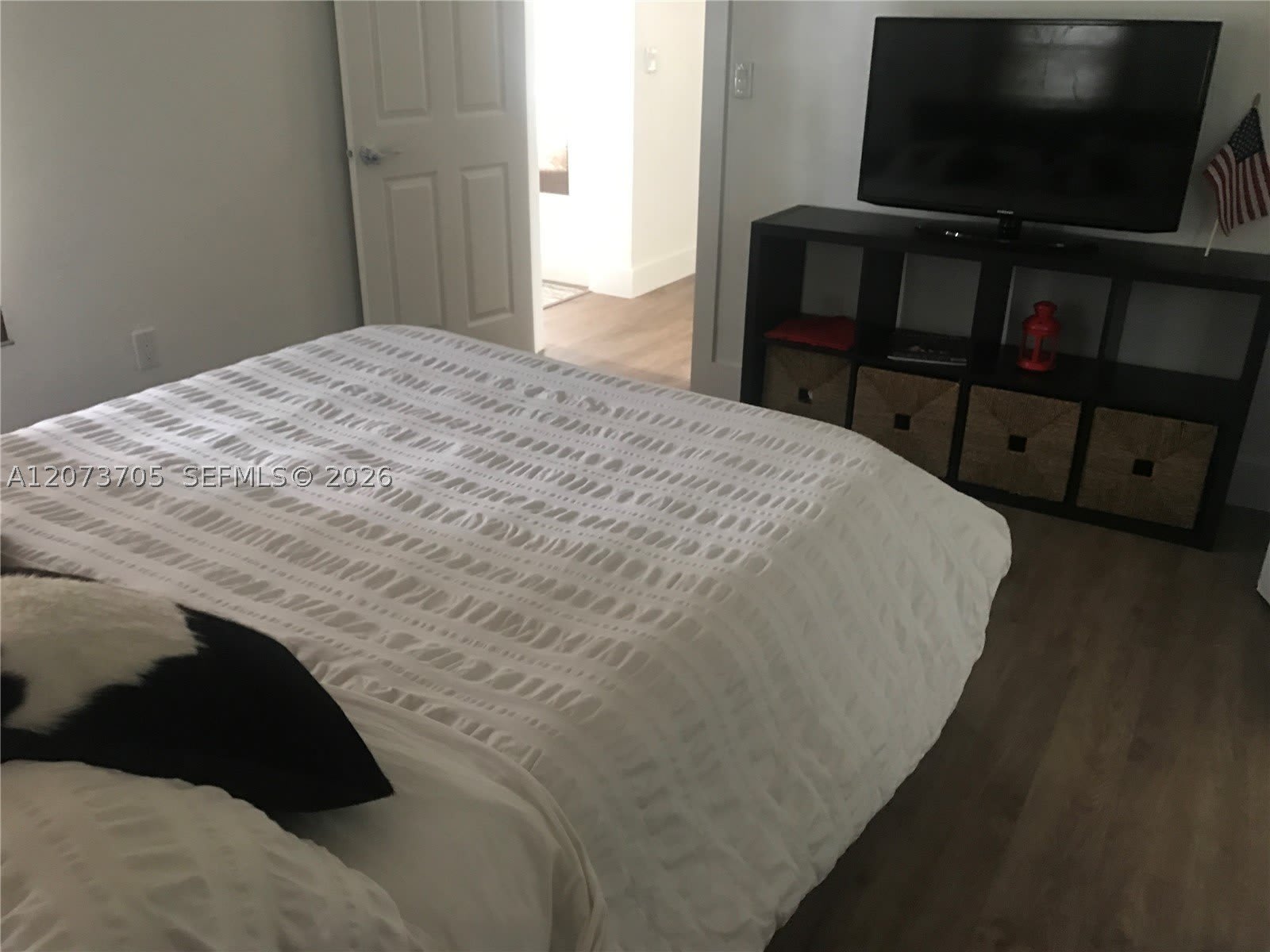 260 NW 40th St – photo 5