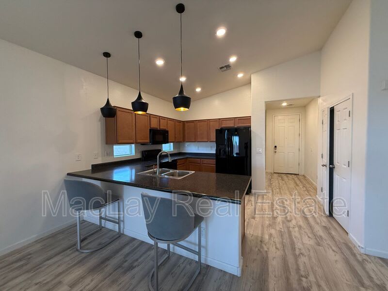 2372 E. Dust Devil Dr. – photo 5