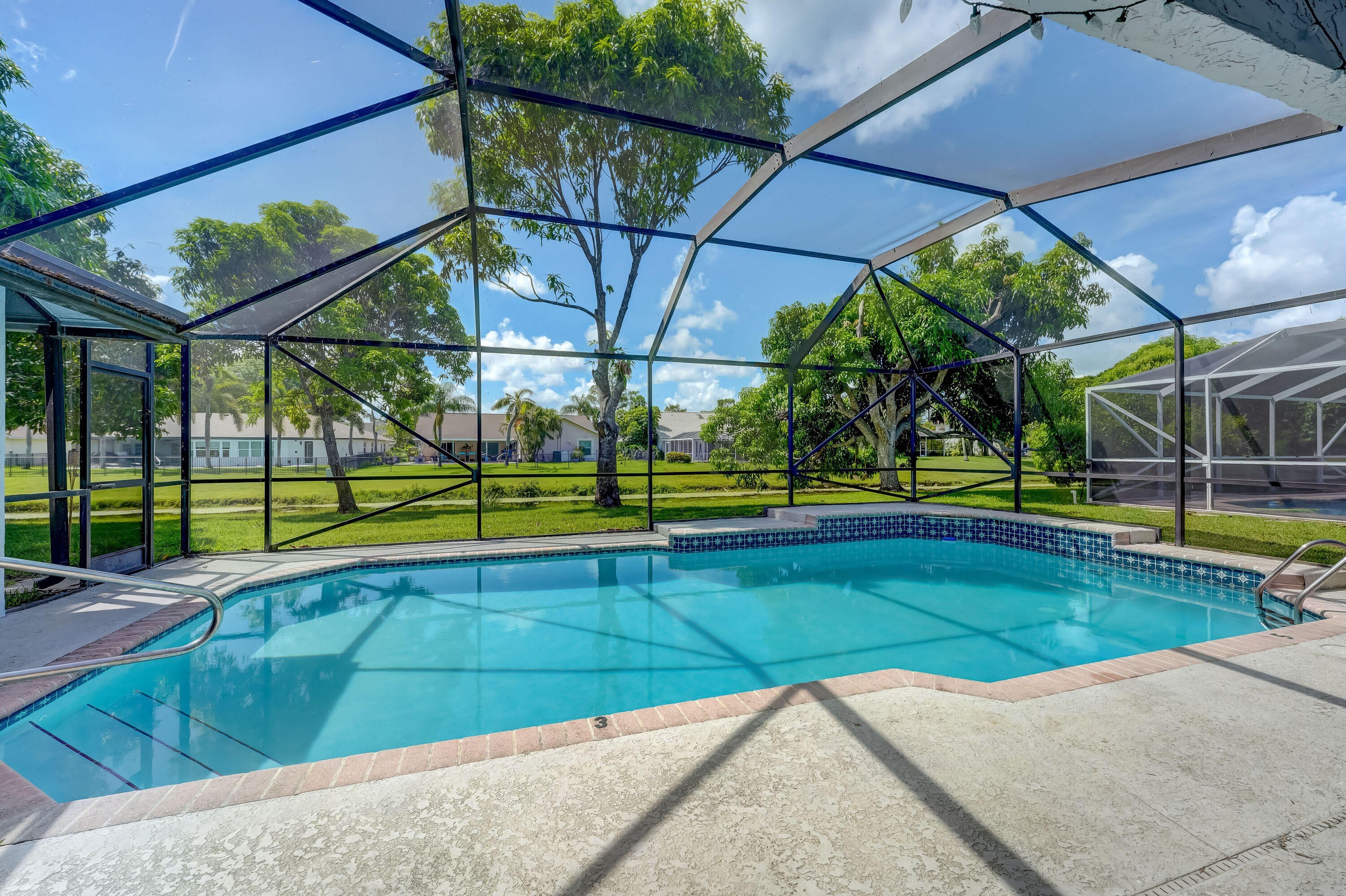 14544 Autumn Avenue – photo 2