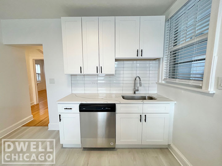 5801 N Richmond St – photo 4