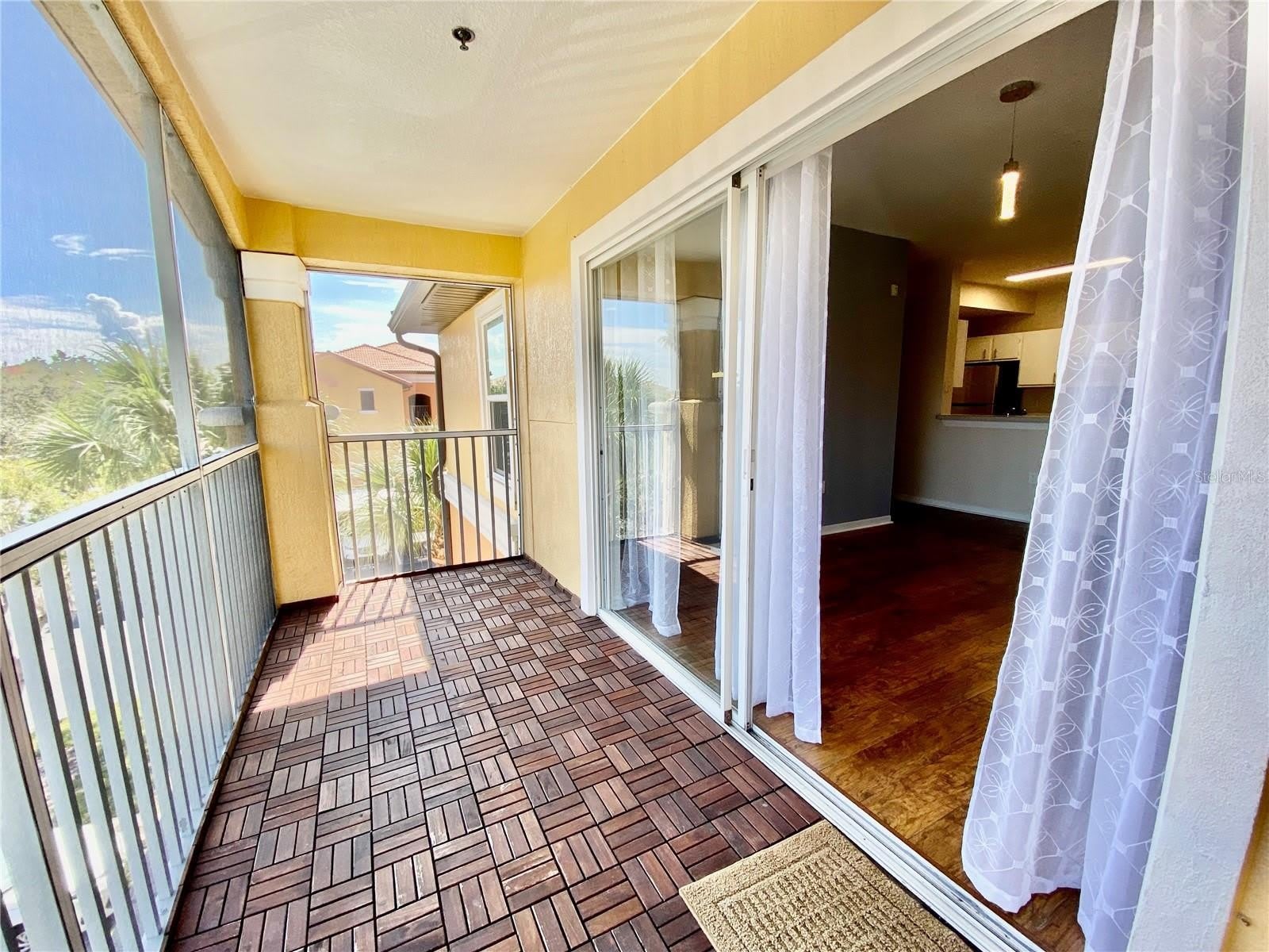 5467 VINELAND Road – photo 5