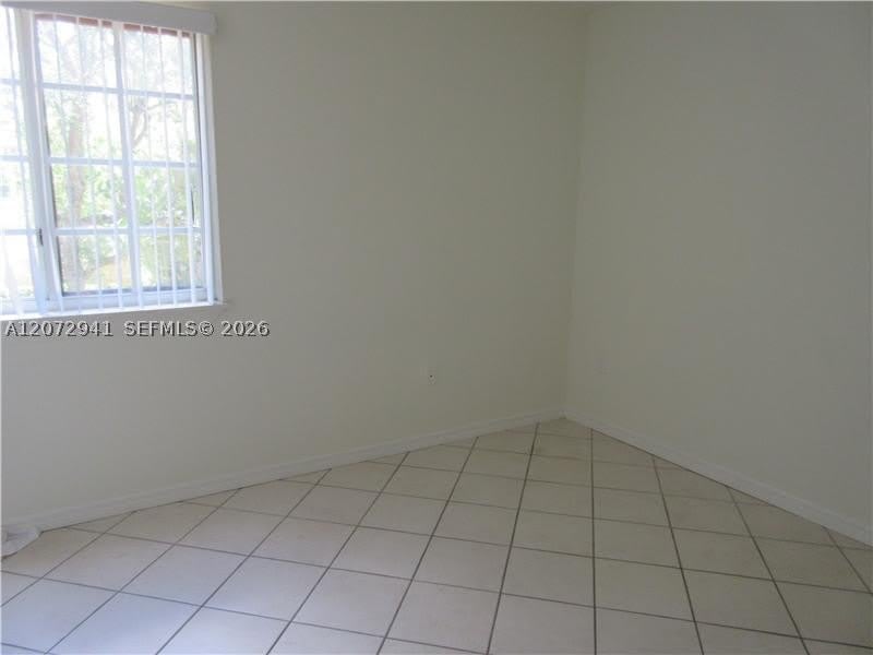 3090 BIRD AV – photo 5