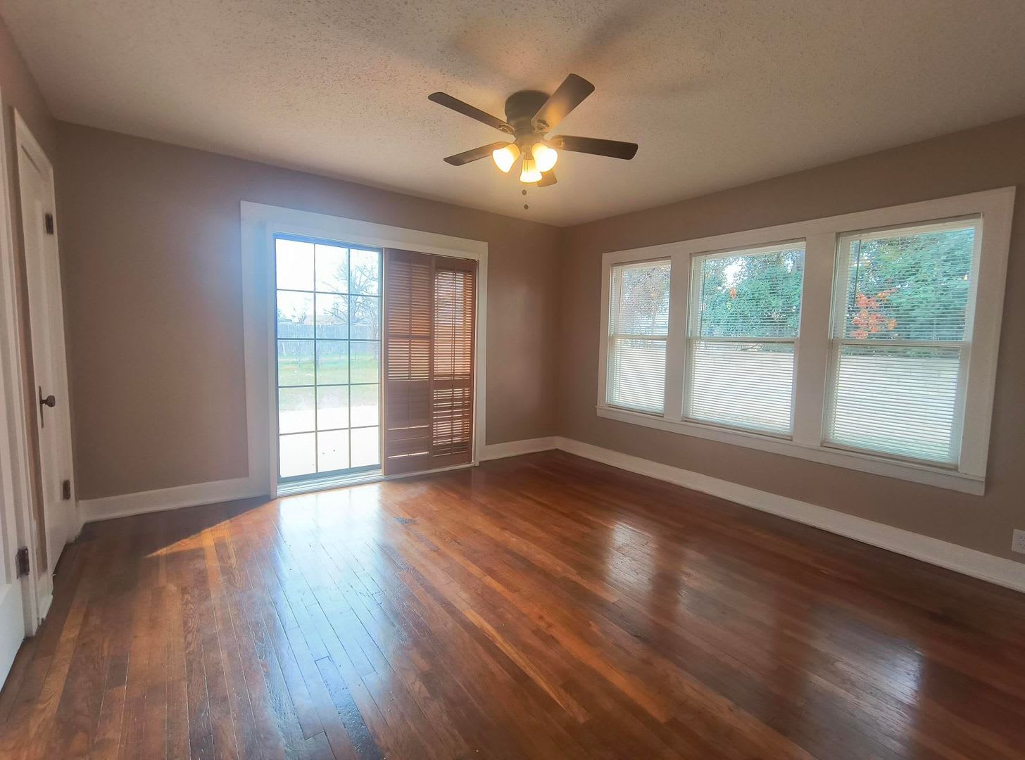 Charming 2-Story Brick Home with Detached Garage AVAILABLE NOW! – photo 3
