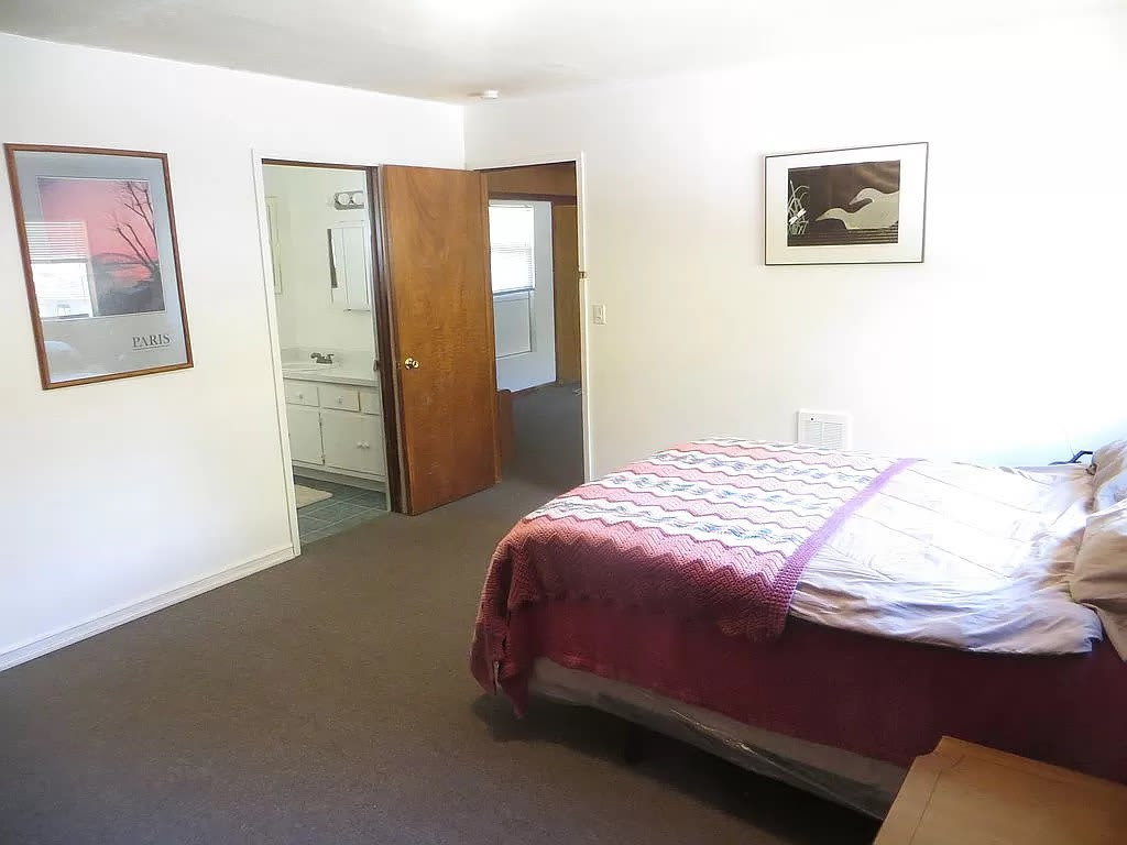 24909 2nd St – photo 3