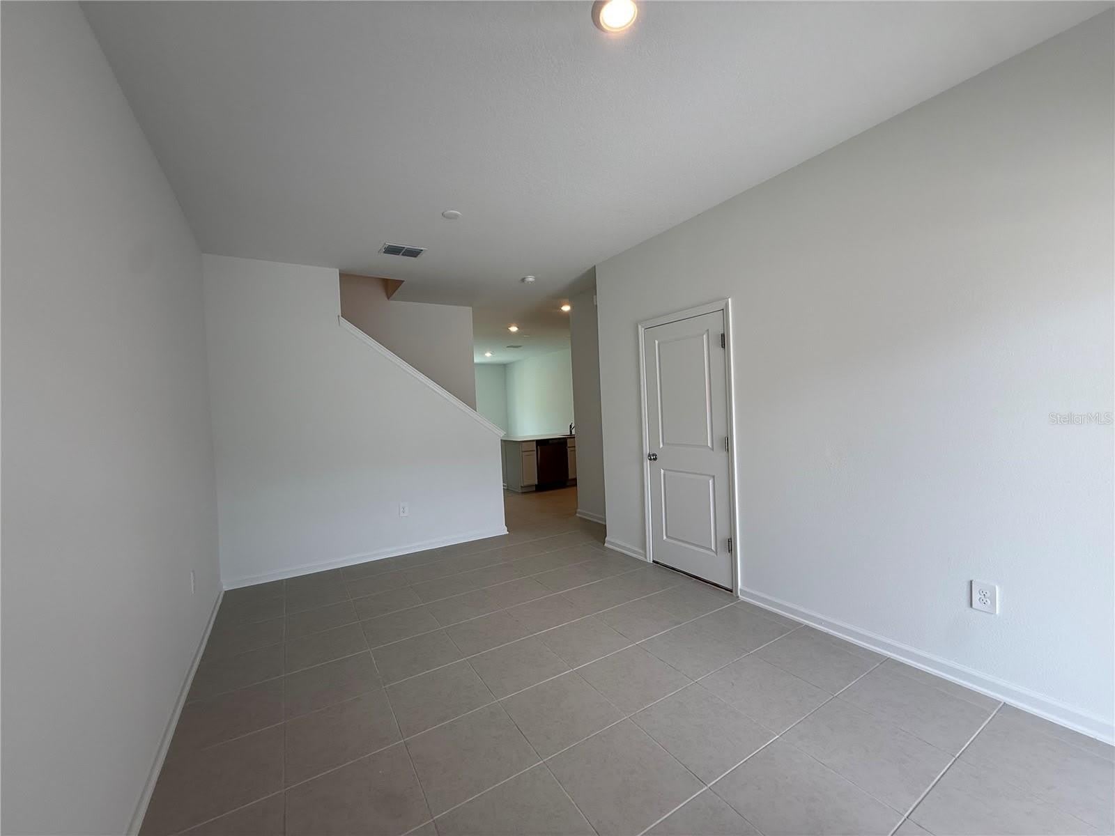 3087 CHROMATIC Street – photo 3