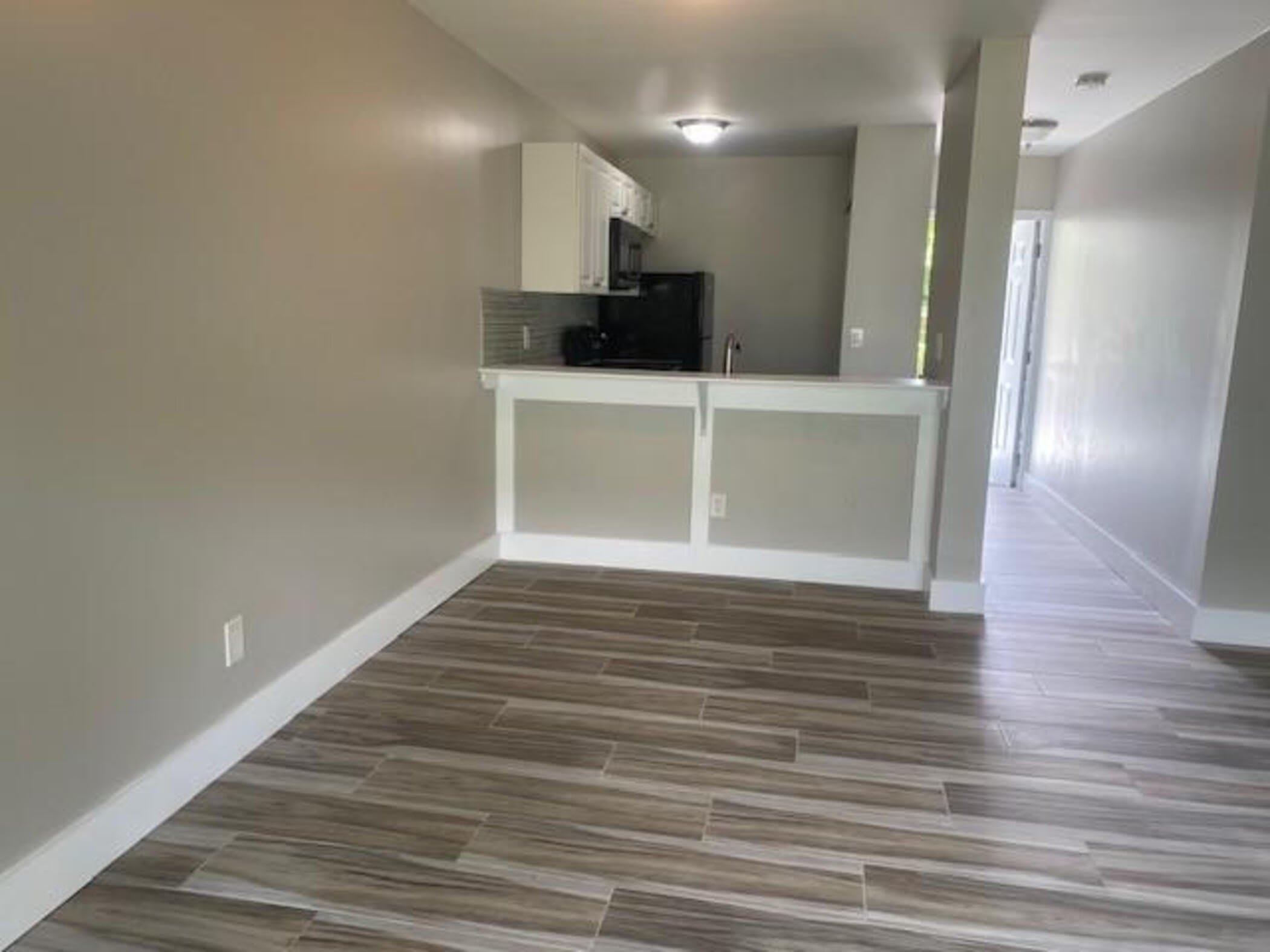 11627 NW 35th Court – photo 4