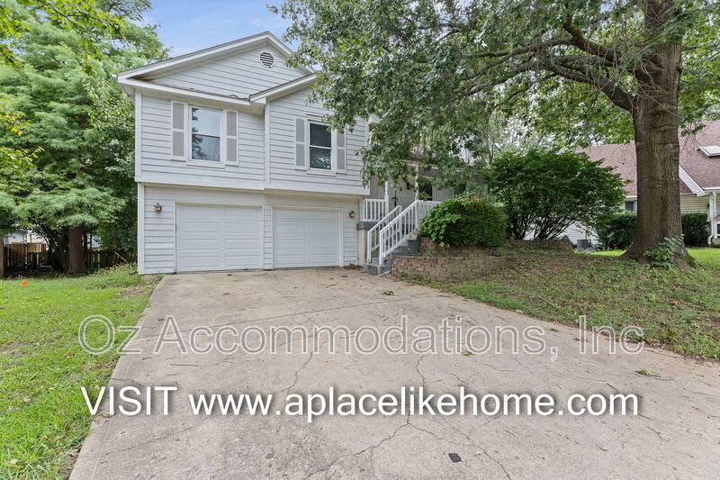 15813 W 125 Ter – photo 1