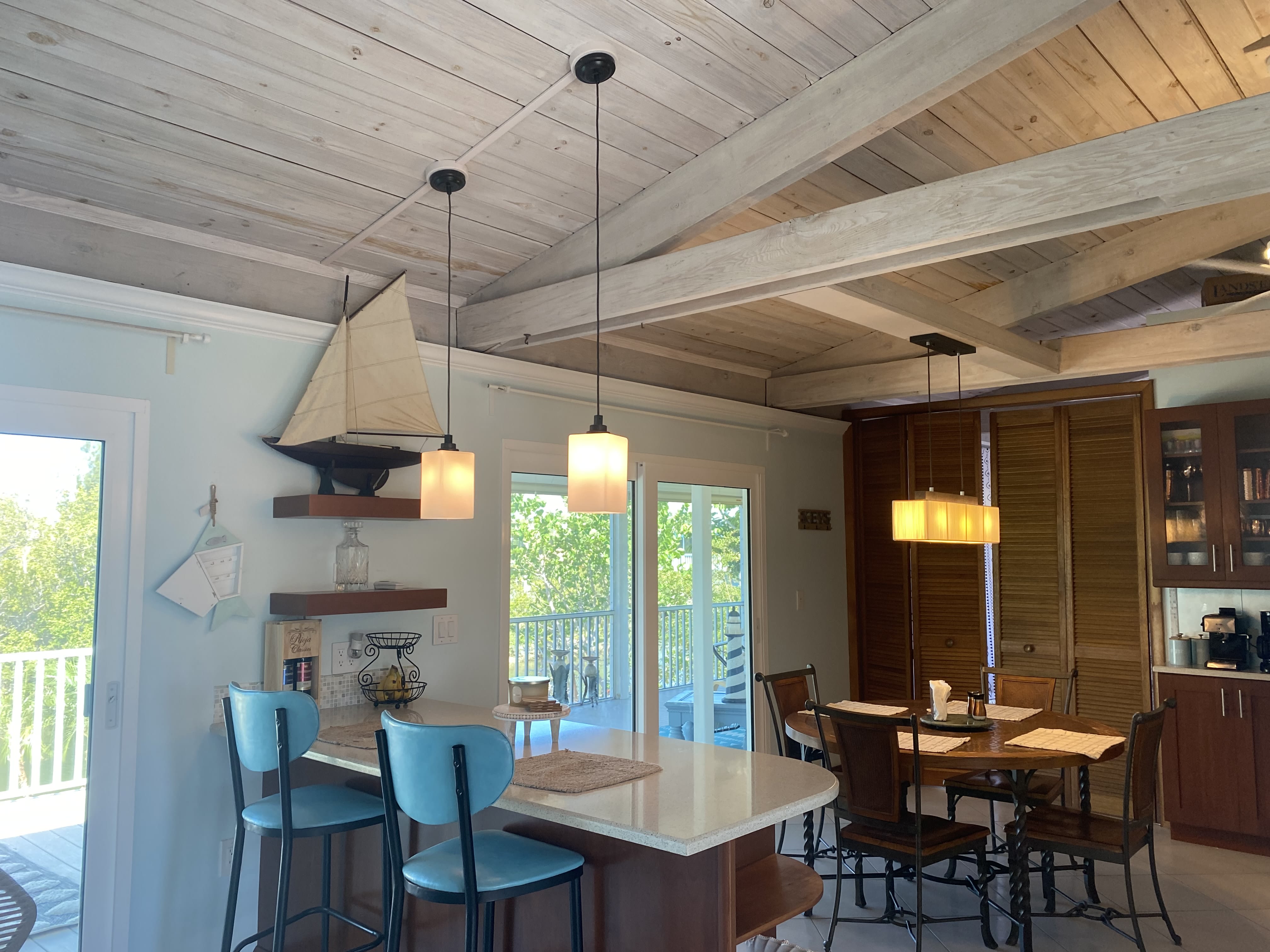 1166 Fern Ave – photo 4