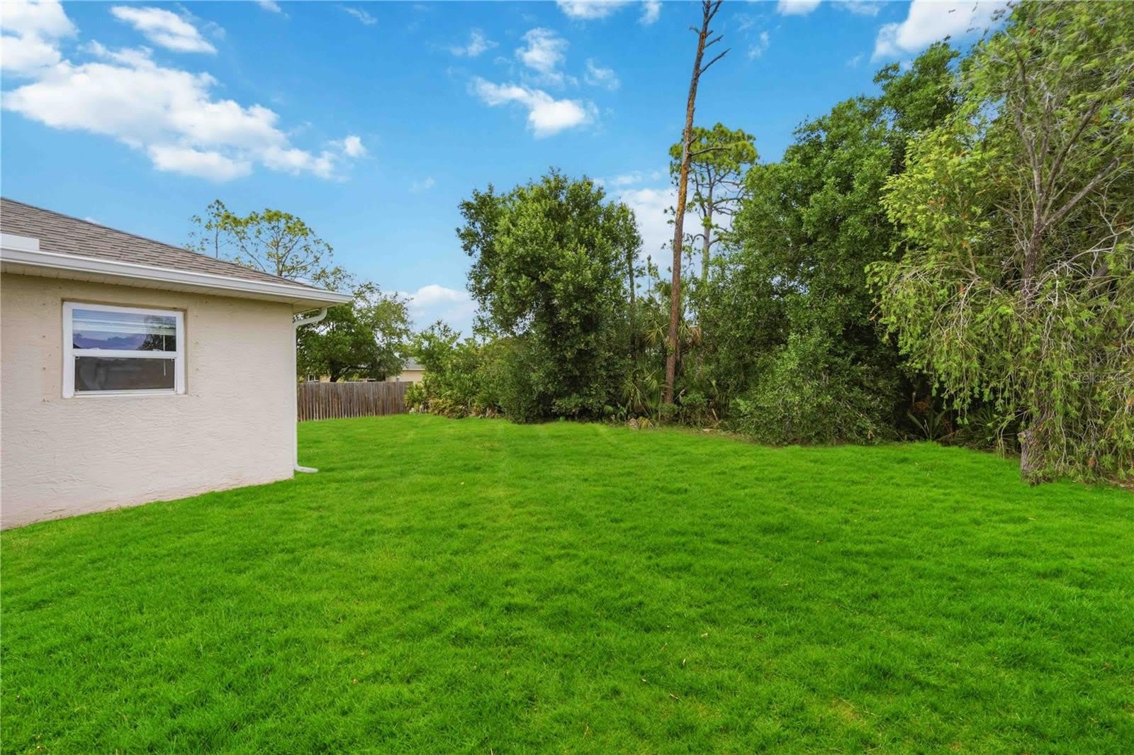 2260 Mistleto Lane – photo 3
