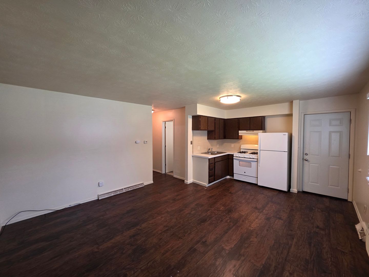 531 Baltimore Ave – photo 3