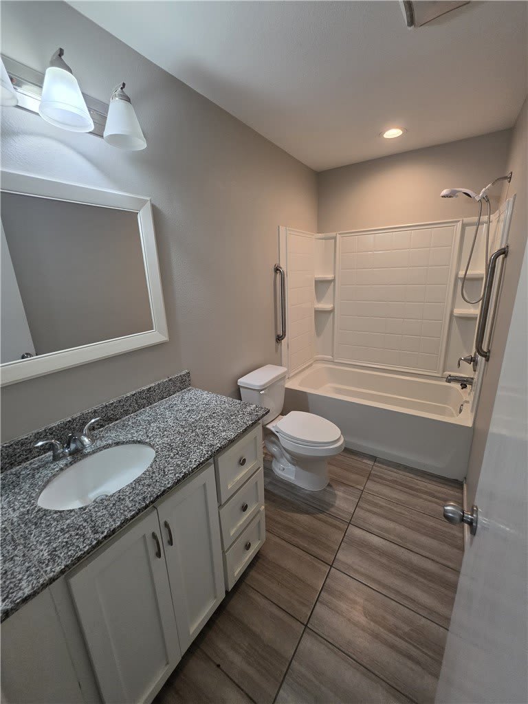 2937 Ruth St – photo 3