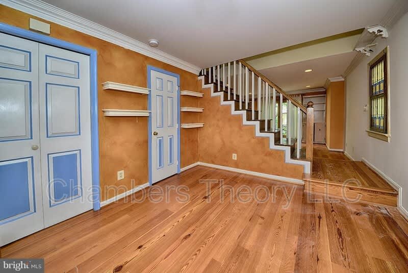 223 N. West St. – photo 2