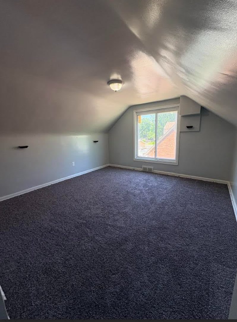 6181 NEFF-3 BEDS & 1 BATH FOR RENT! – photo 5