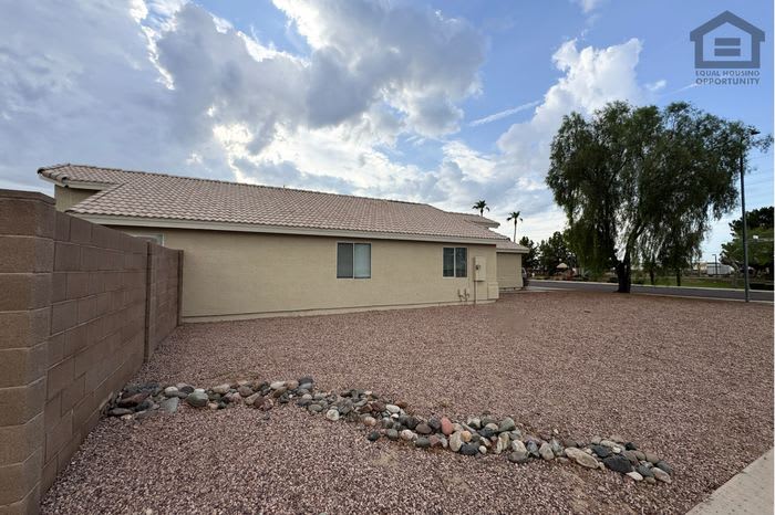 8630 West Las Palmaritas Drive – photo 4
