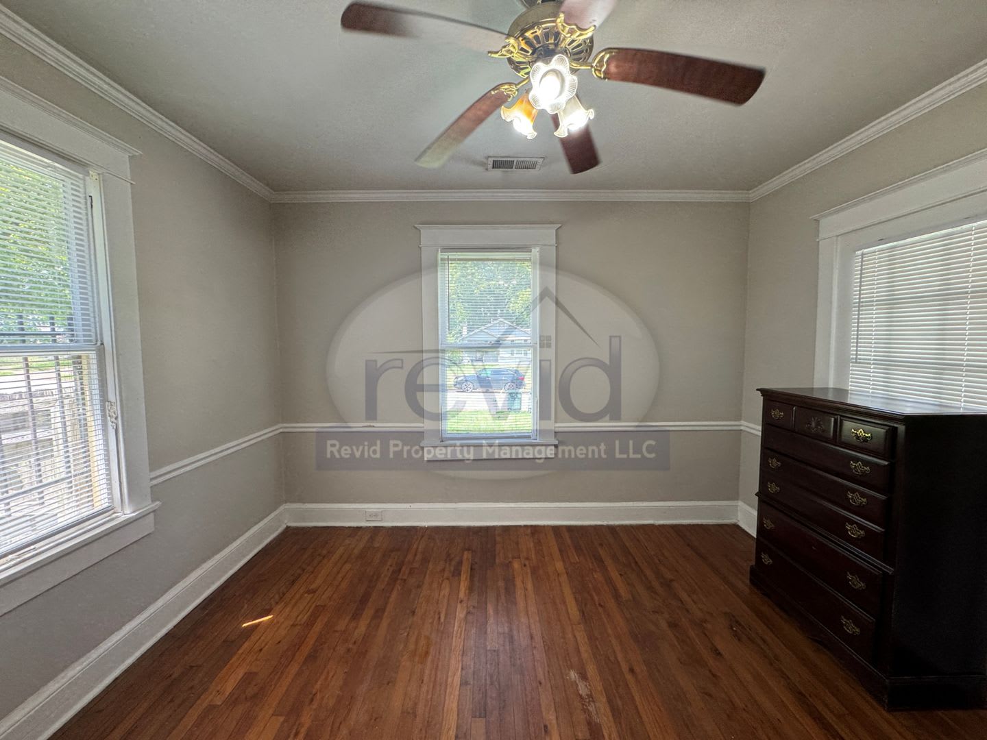 3533 Marion – photo 5