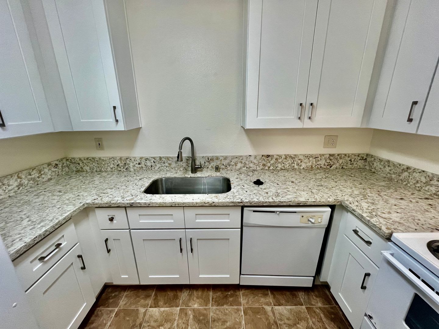 R4155 – photo 3