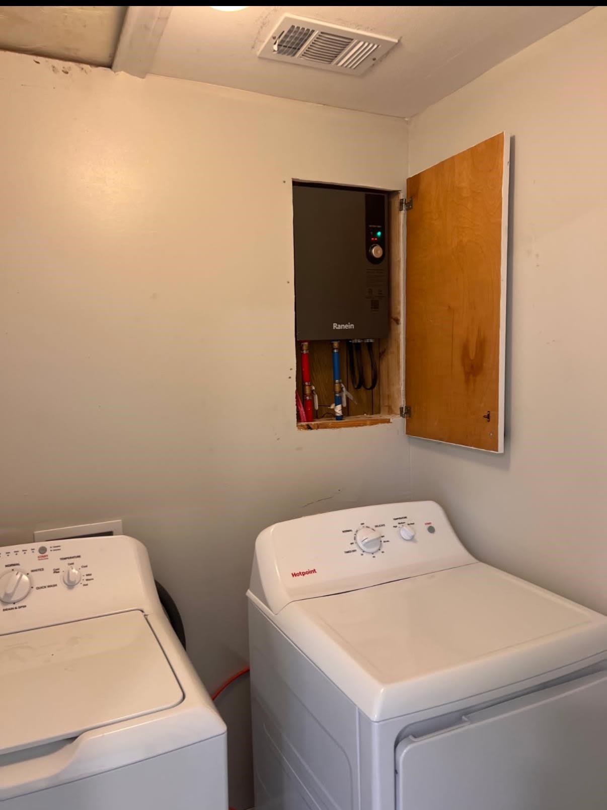 7445 Main St – photo 4