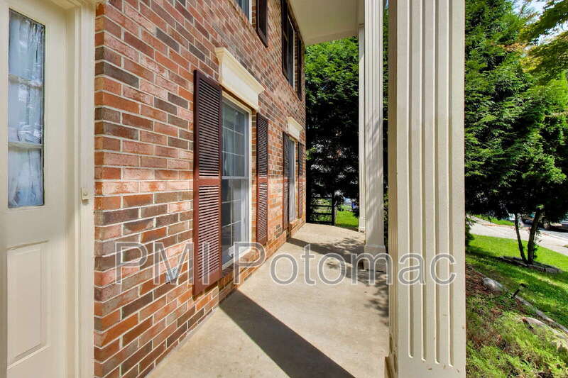 14672 Brougham Way – photo 5