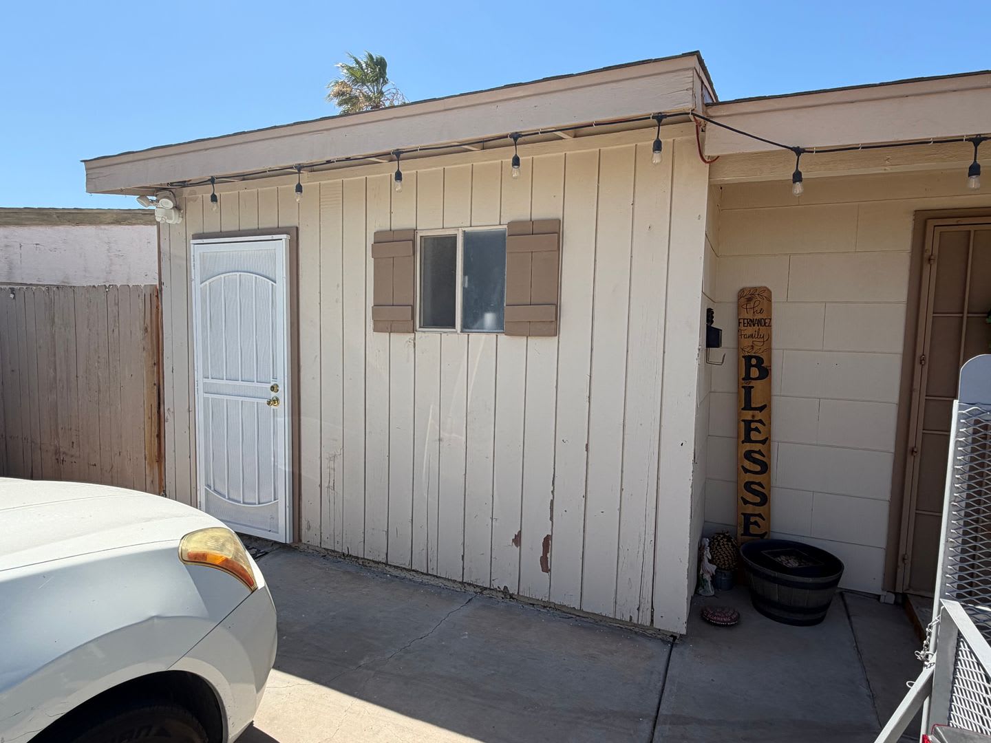 for rent studio in El Centro Ca – photo 4