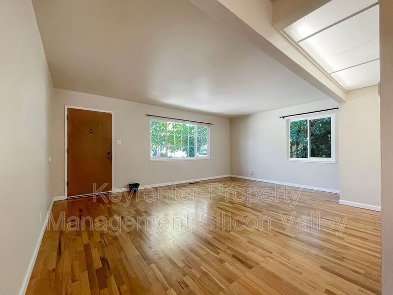 4939 Union Ave – photo 3