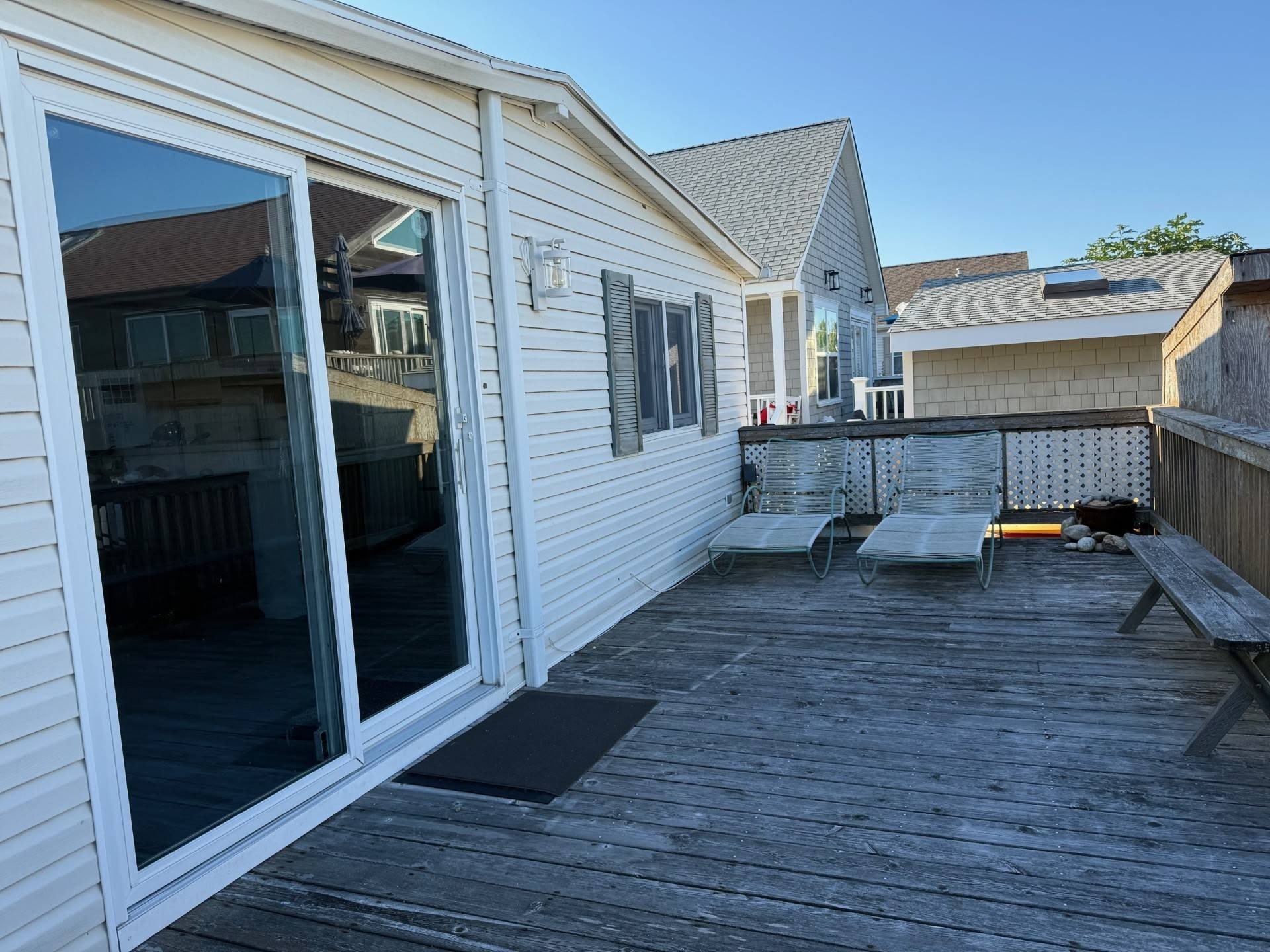 100 Deforest Road – photo 3