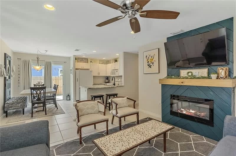 1316 Charlotte Avenue – photo 3