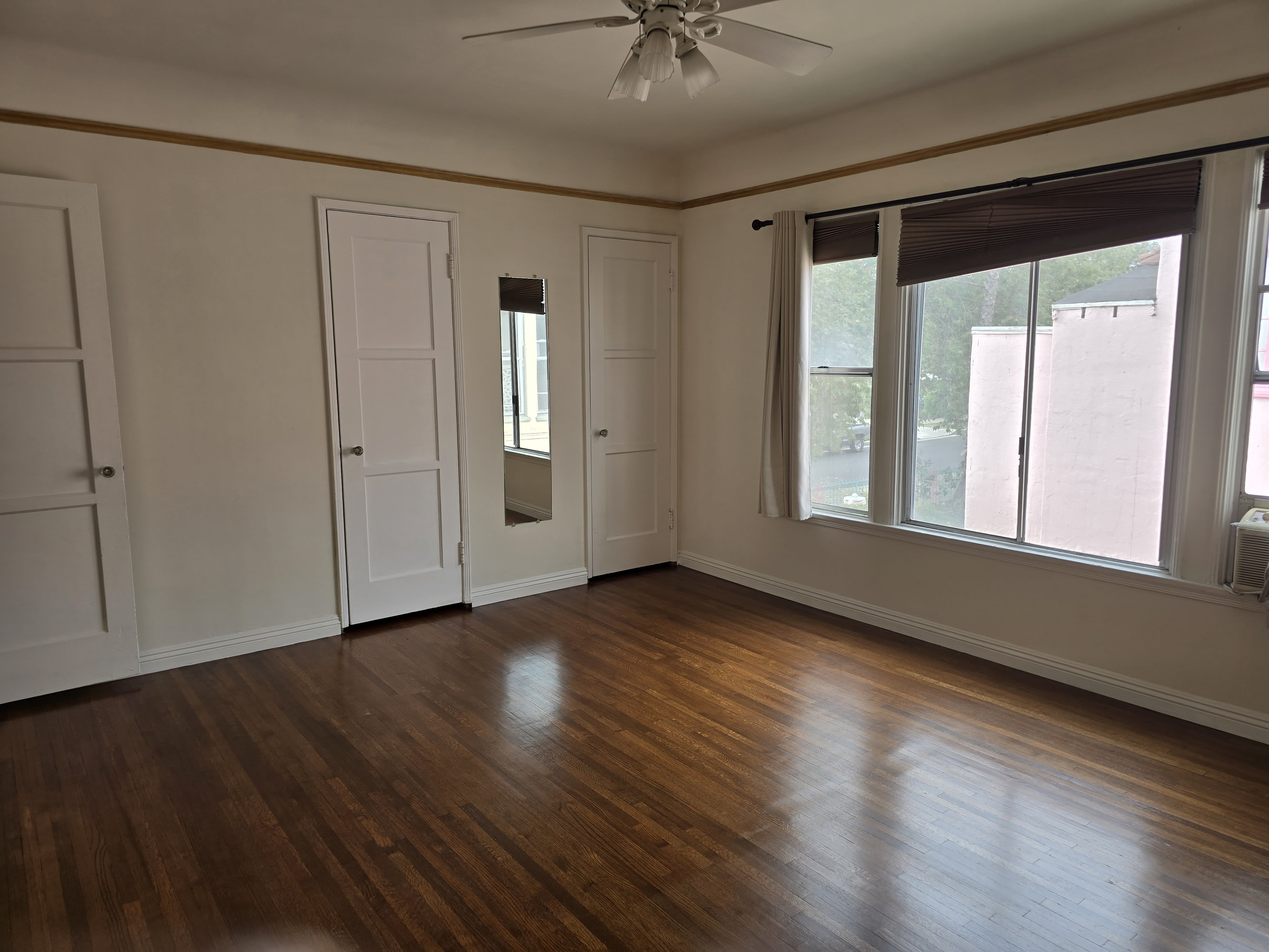 1231 Orange Grove Avenue – photo 5