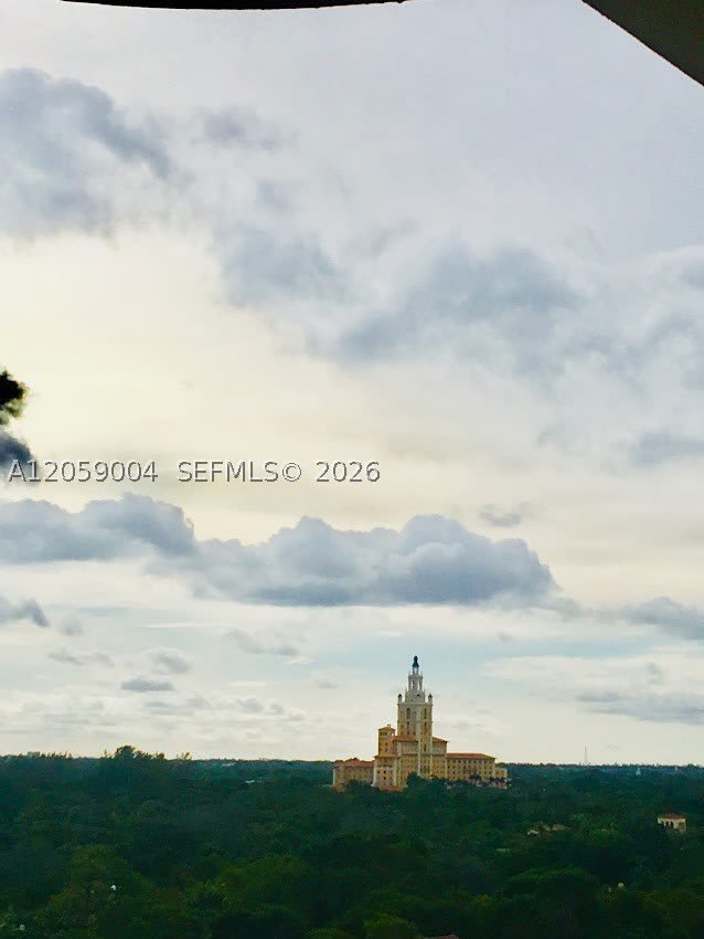 600 Biltmore Way – photo 5