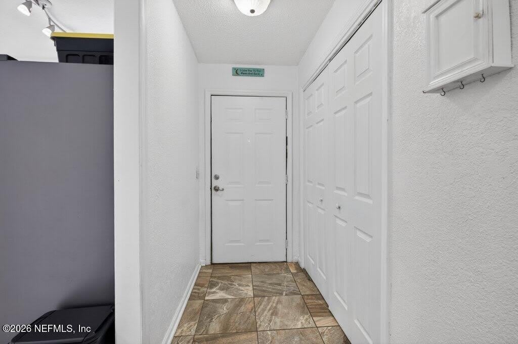 8880 OLD KINGS Road – photo 5