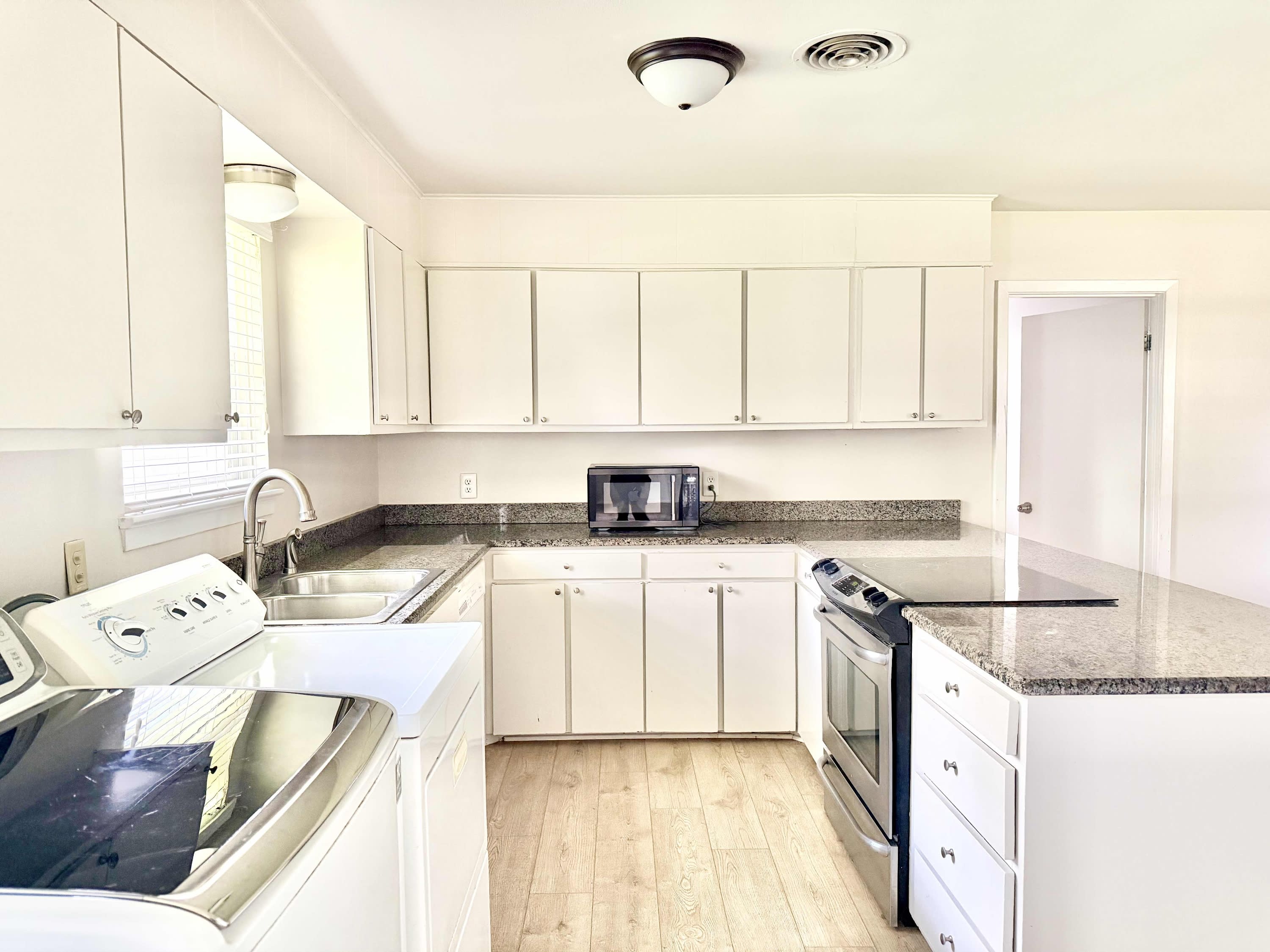 6967 Menlo Drive – photo 3