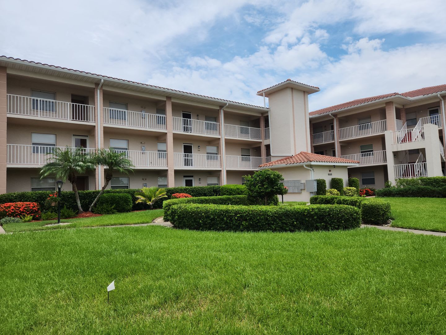 6501 Stone River Road Unit 303 – photo 1