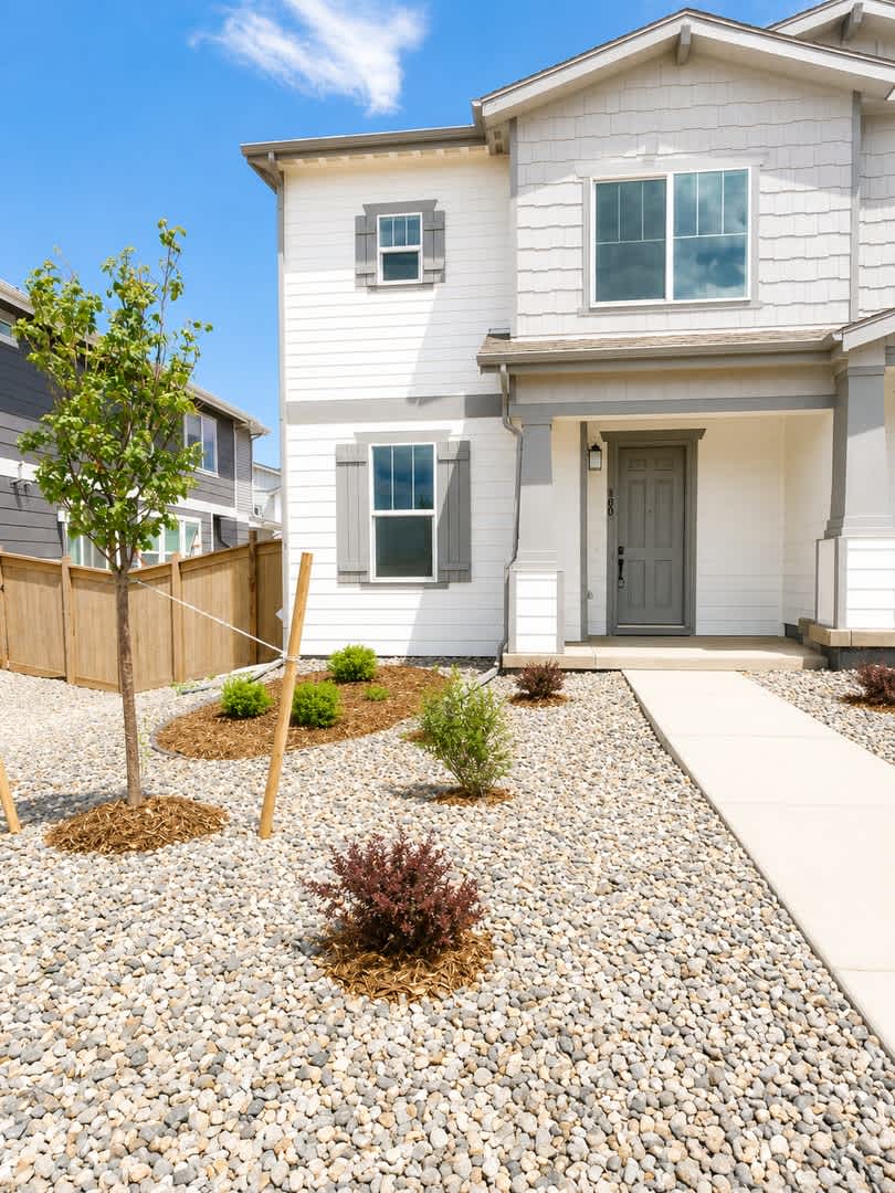 Brand New 3 Bedroom, 3 Bathroom Home in Erie! – photo 2