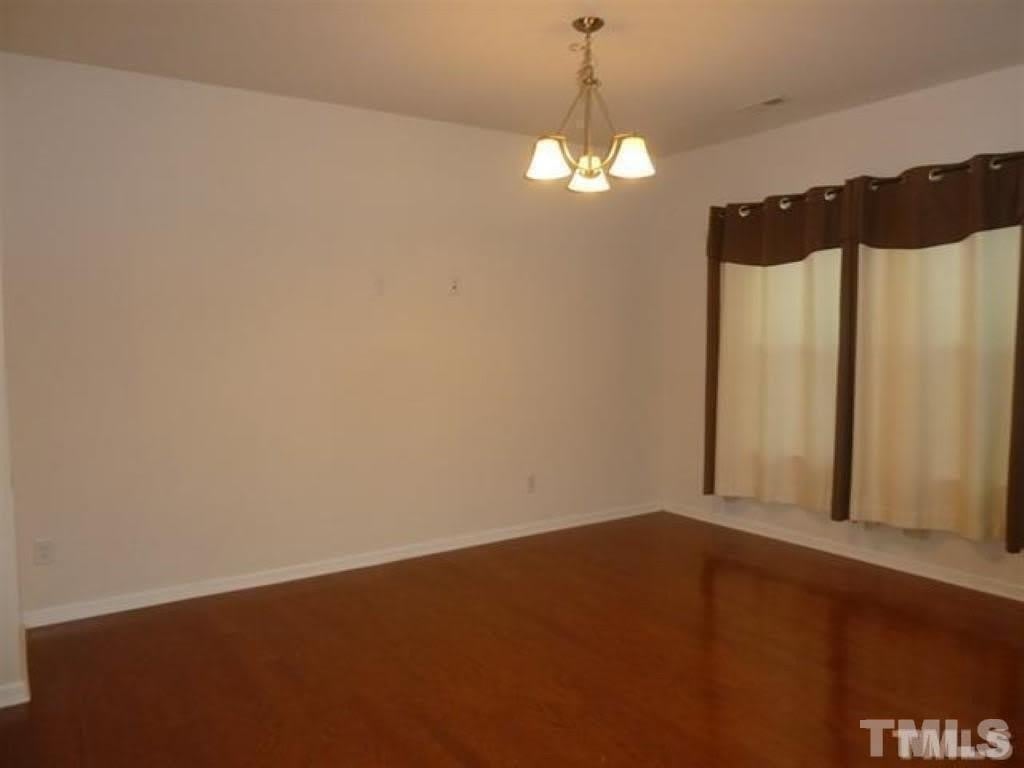 2425 Historic Circle – photo 3