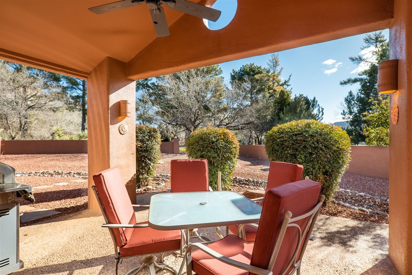 On Sedona Oak Creek Golf Course, Red Rock Views! – photo 4