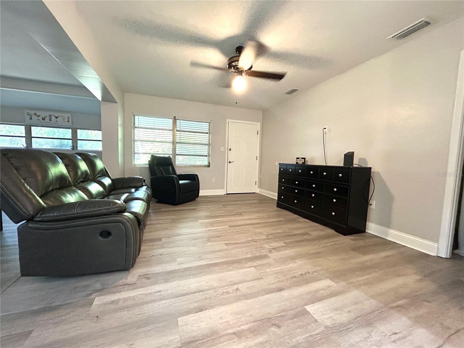 3919 SW 21ST Street – photo 3