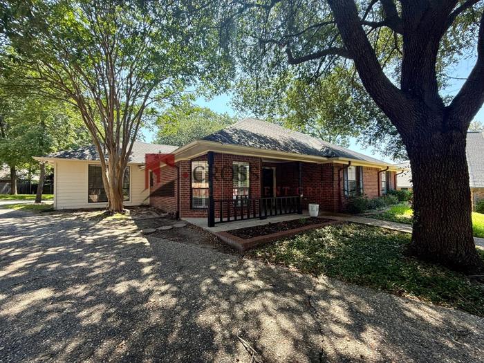 3308 Moss Glen – photo 3